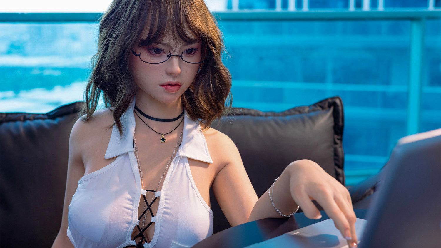Lebensechte Sexpuppe aus Silikon - Love Doll Ansicht